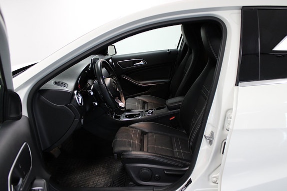 Mercedes-Benz A180 7 of 11