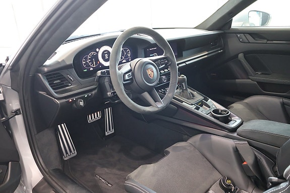 Porsche 911 GT3 12 of 20