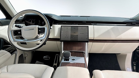 Land Rover Range Rover 4 of 5
