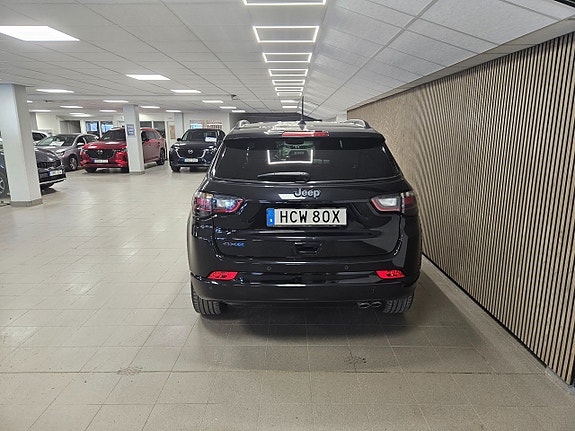 Jeep Compass 5 of 5