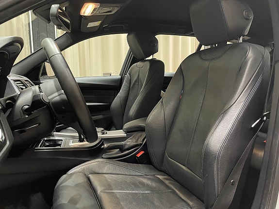BMW 320 13 of 26