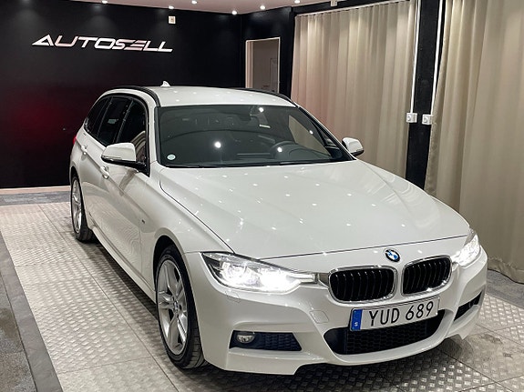 BMW 320 3 of 5
