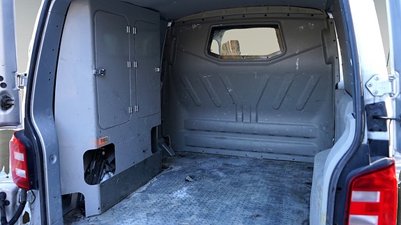 Volkswagen Transporter 26 of 27