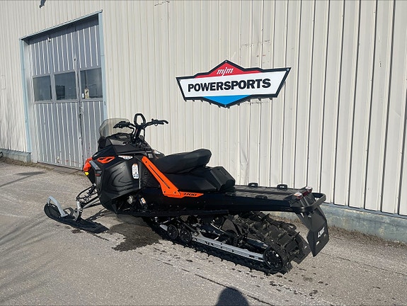 Lynx Xterrain STD 3700 600 Efi Moms! 4 of 4