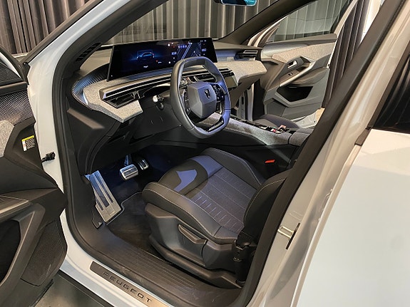 Peugeot 3008 28 of 30
