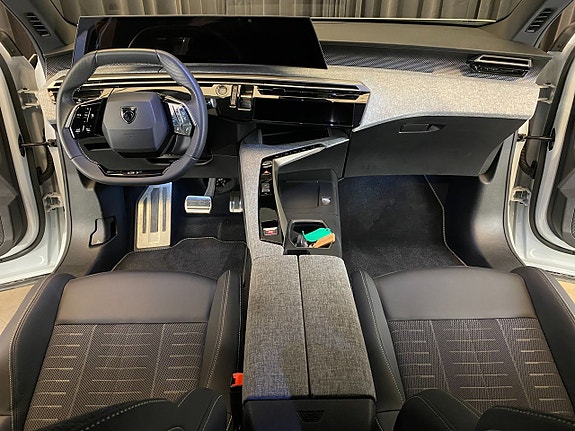 Peugeot 3008 6 of 30