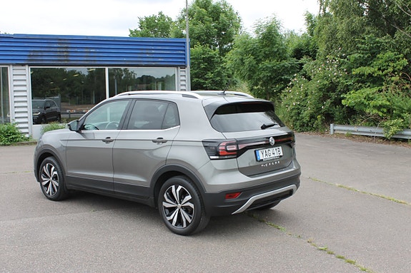 Volkswagen T-Cross 4 of 9