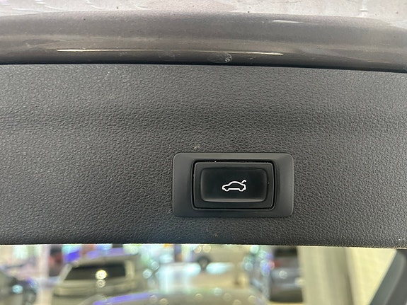 Audi A6 9 of 20