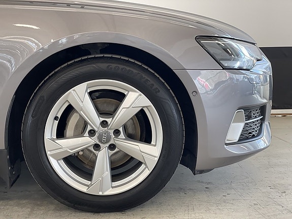 Audi A6 5 of 25