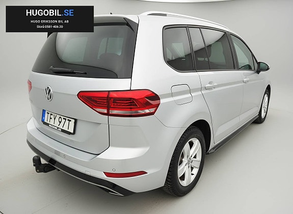 Volkswagen Touran 5 of 5