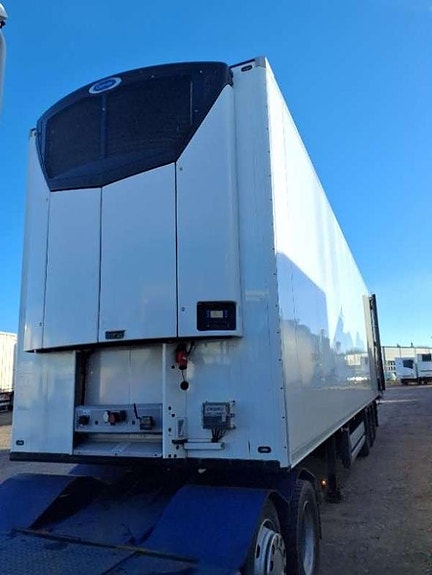 SCHMITZ Trailer Reefer Flower Width & Dual Temp & Double Sto