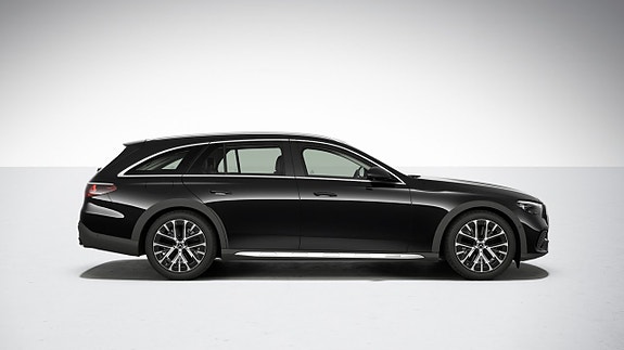 Mercedes-Benz E300 2 of 16
