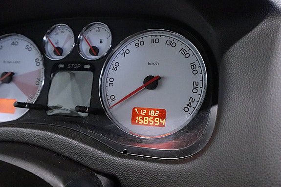Peugeot 307 12 of 19