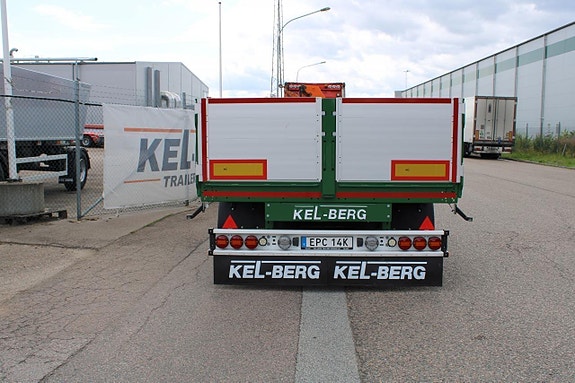 Kel-Berg 4 axlat flaksläp med lämmar 10500mm 9 of 10