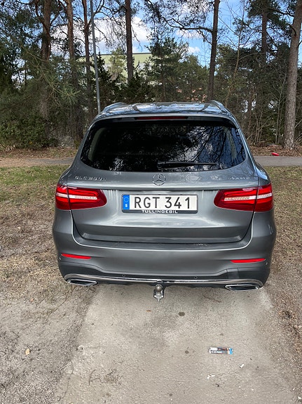 Mercedes-Benz GLC250 d 3 of 5