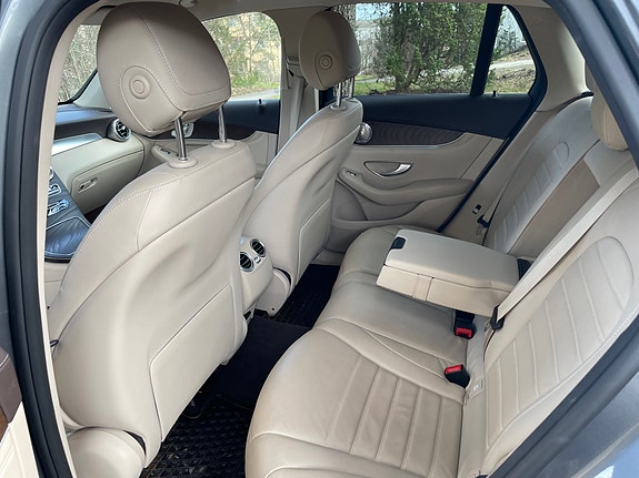 Mercedes-Benz GLC250 d 5 of 5