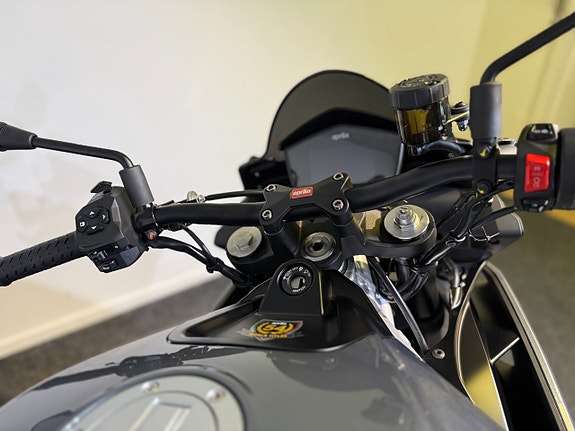 Aprilia Tuono 660 A2/35kw/OUTLET 5 of 5