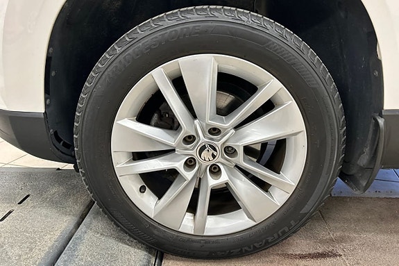 Skoda Karoq 13 of 15