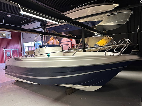 Uttern S64 / Mcm 1,7 Dti