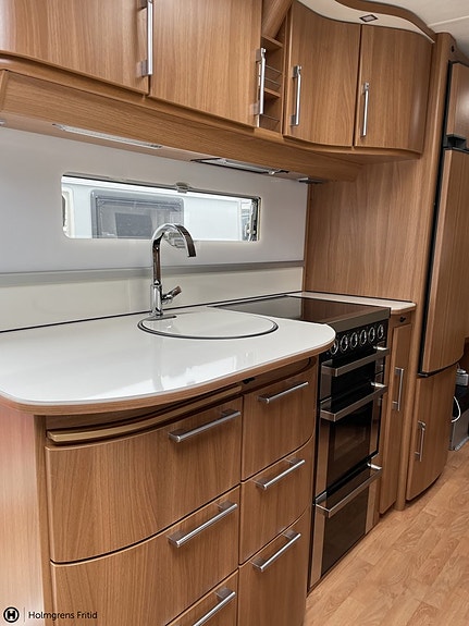 Kabe Royal 720 GXL KS 8 of 14