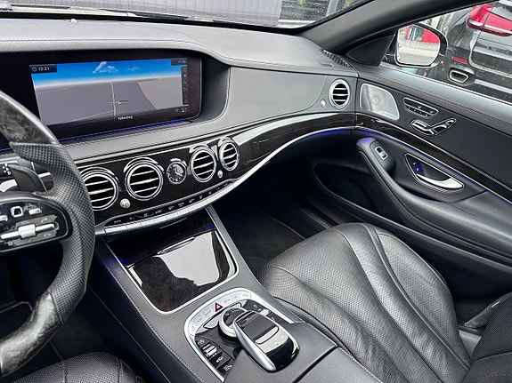 Mercedes-Benz S350 d 18 of 25