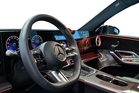 Mercedes-Benz GLC400 11 of 24