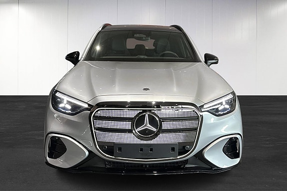 Mercedes-Benz GLC400 21 of 24