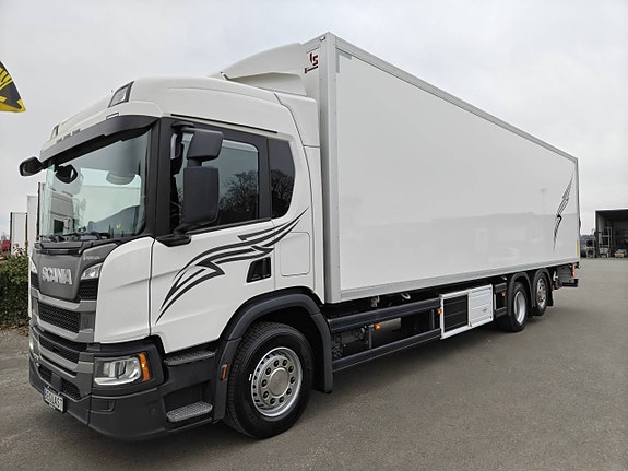 Scania P370 6x2*4 Kyl/frysbil (24 Pallars)