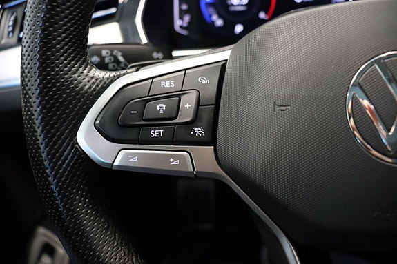 Volkswagen Passat Alltrack 26 of 27