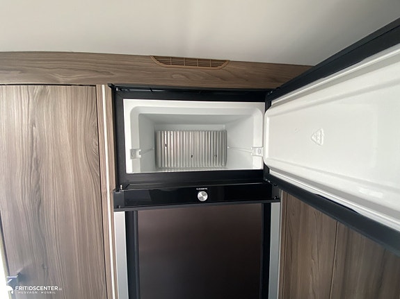Kabe Imperial 780 TDL KS *AC / Mover / Thule Markis* Ränta 3.95% 15 of 21