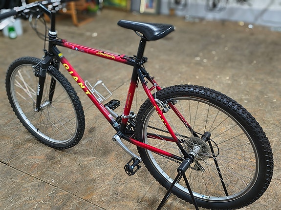 Product image 2 of 10