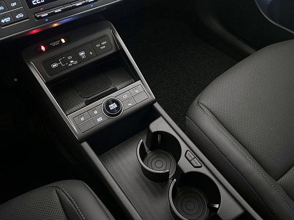 Hyundai Kona 7 of 10