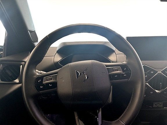 DS DS 3 Crossback 7 of 17