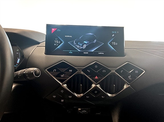 DS DS 3 Crossback 11 of 17