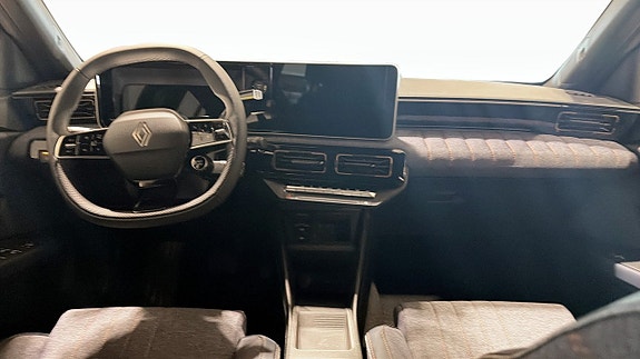 Renault 4 4 of 9