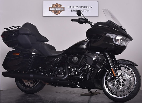 Harley-Davidson Road Glide Limited Finns för omgående leverans !!