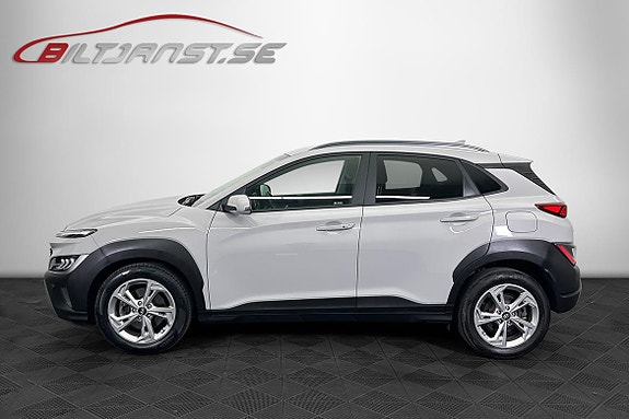 Hyundai Kona 2 of 5