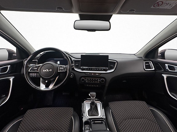 Kia XCeed 11 of 30