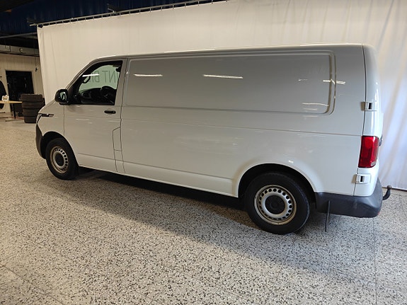 Volkswagen Transporter 3 of 5