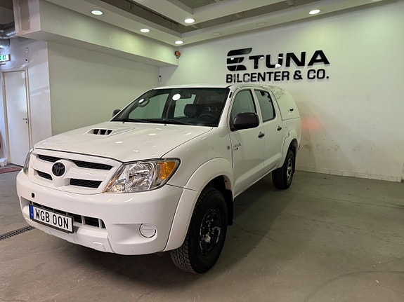 Toyota HiLux 4 of 5
