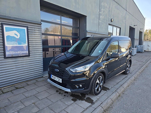 Ford Transit Connect 2 of 5