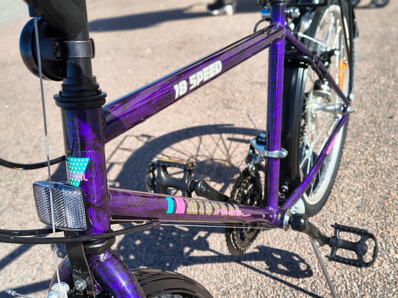 Product image 9 of 10