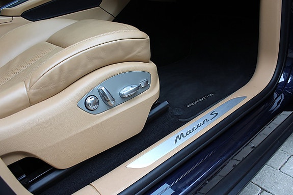 Porsche Macan S 19 of 29