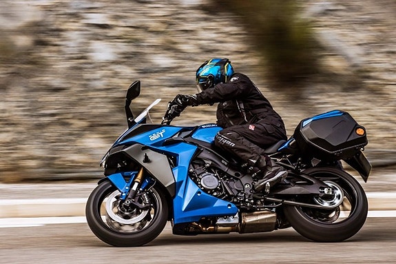 Suzuki GSX-S 1000 GT - 2026 7 of 13