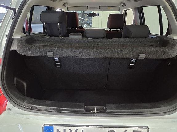 Suzuki Swift 8 of 10
