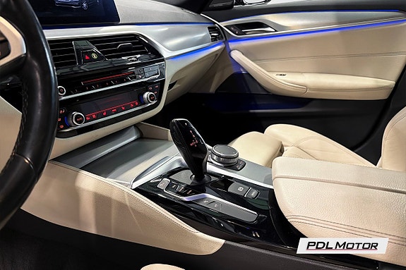 BMW 530i 17 of 23