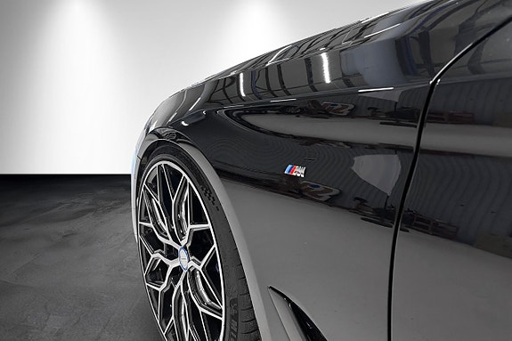 BMW 530i 7 of 23