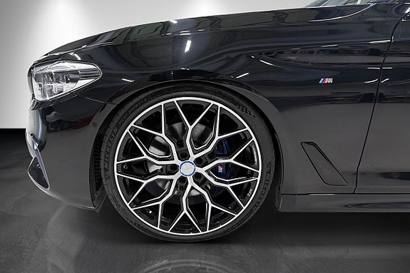 BMW 530i 8 of 23