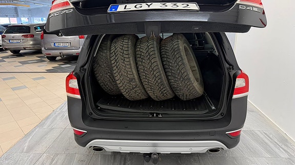 Volvo XC70 7 of 13
