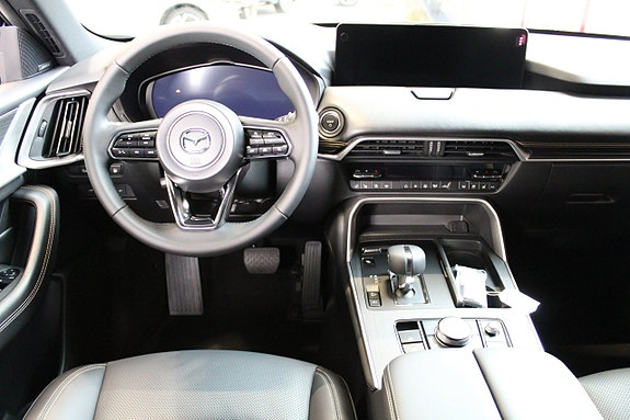 Mazda CX-60 4 of 8